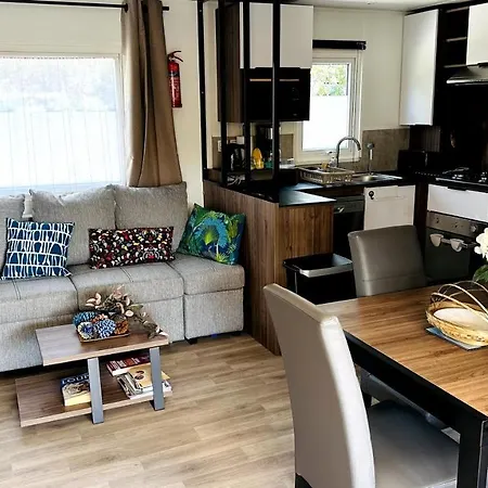 Entre Terre Et Daire